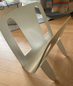 Magazine rack