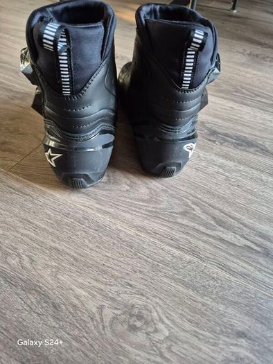 motorcycle shoes