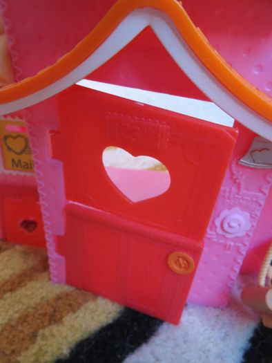 Lalaloopsy bundle house,tree, Disney
