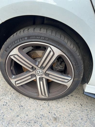Breaking Vw golf r line 2.0tsi mk7 cjxb mk7