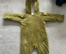 snowsuit 9-12 months