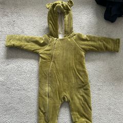 snowsuit 9-12 months