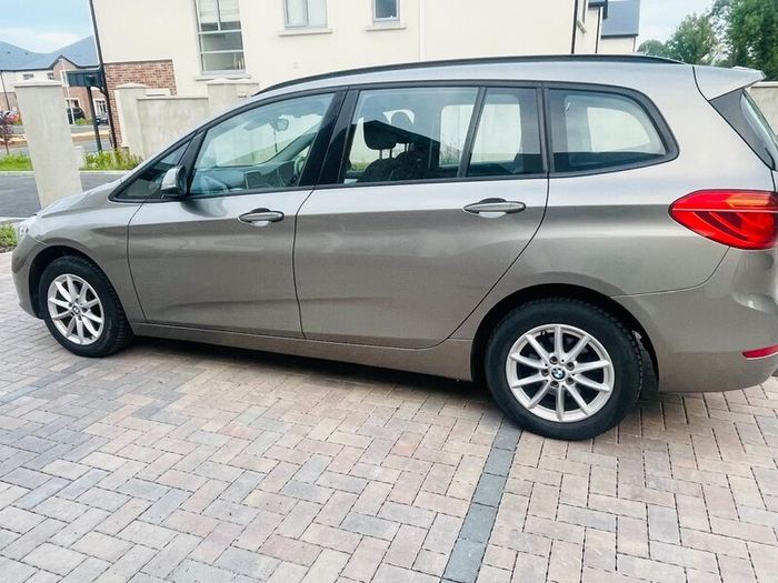 2016 BMW 218i Gran Tourer Automatic (7-Seater).