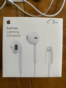 Apple Ear Pods