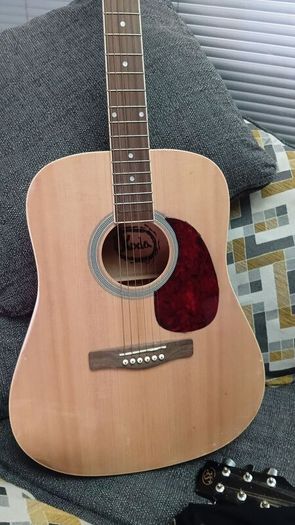 Koda Acoustic Guitar