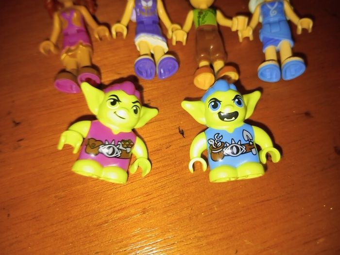 Lego Elves Minifigures