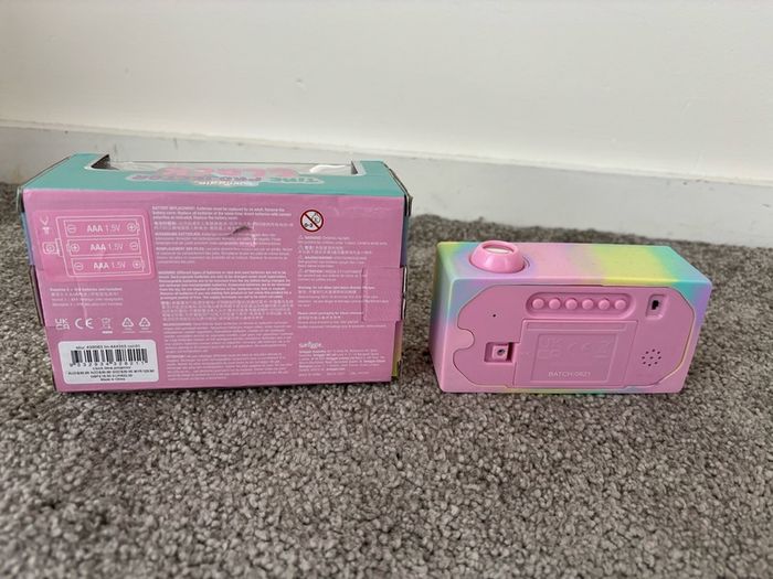 Smiggle time projector  clock