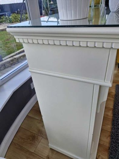 Fake Cream Fireplace with picture insert