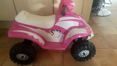 Girls ride on Quad