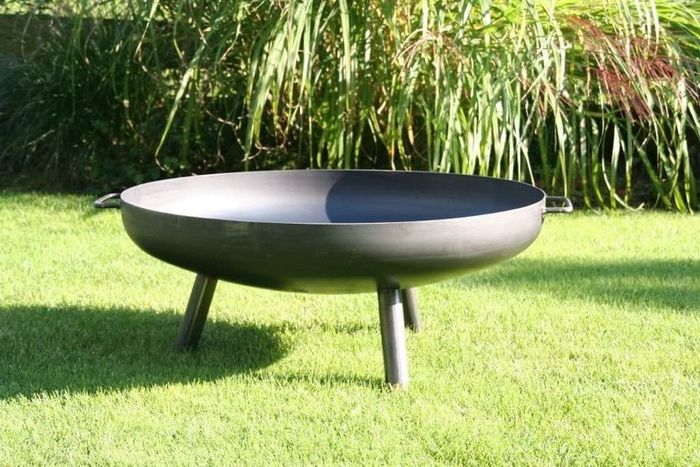 Large Round Fire Pit Bowl 80cm..free Nationwide Delivery
