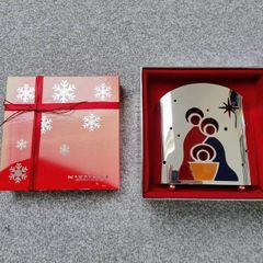 BNWT Newbridge Silver Plated Nativity Scene Tealight Candle Holder