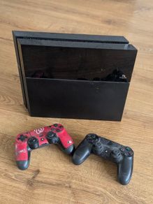 PS4 + 7 games