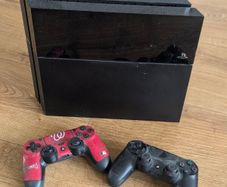 PS4 + 7 games