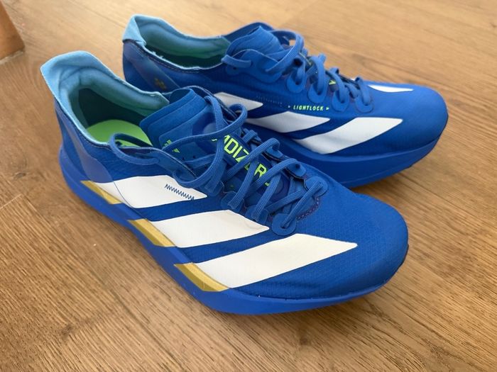 Running shoes