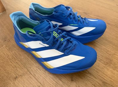 Running shoes