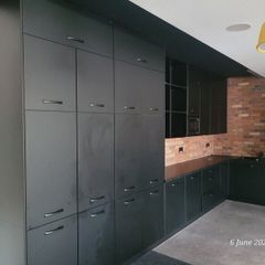 Kitchen cabinets