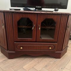 TV stand