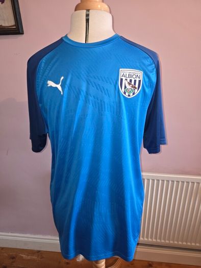 West Bromwich Albion Jersey - XL size
