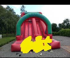 Bouncy castle slide