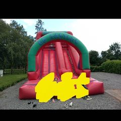 Bouncy castle slide