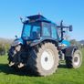 New Holland Tractor 8360 Image 3
