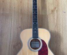tanglewood acoustic guitar