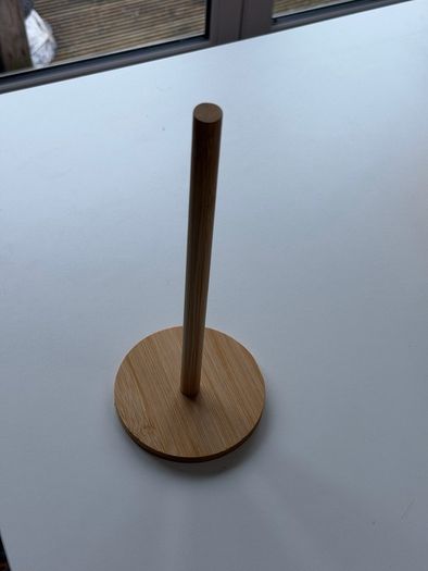 Paper towel holder