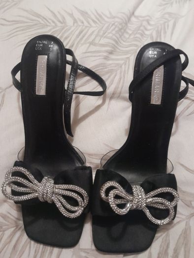 Ladies heels