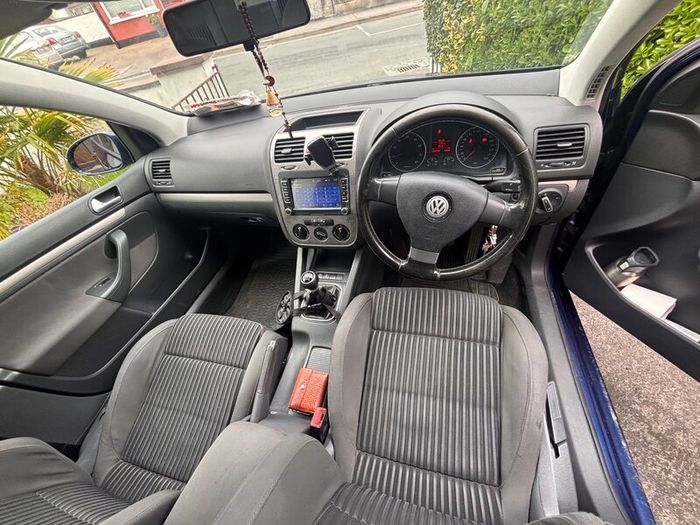 Volkswagen Golf 2007 NCT 05/27