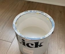 Lick Paint in White 06 Eggshell
