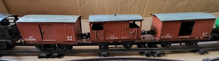 O gauge old clockwork train set