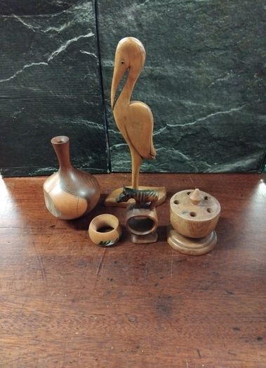 Vintage Wooden Lot