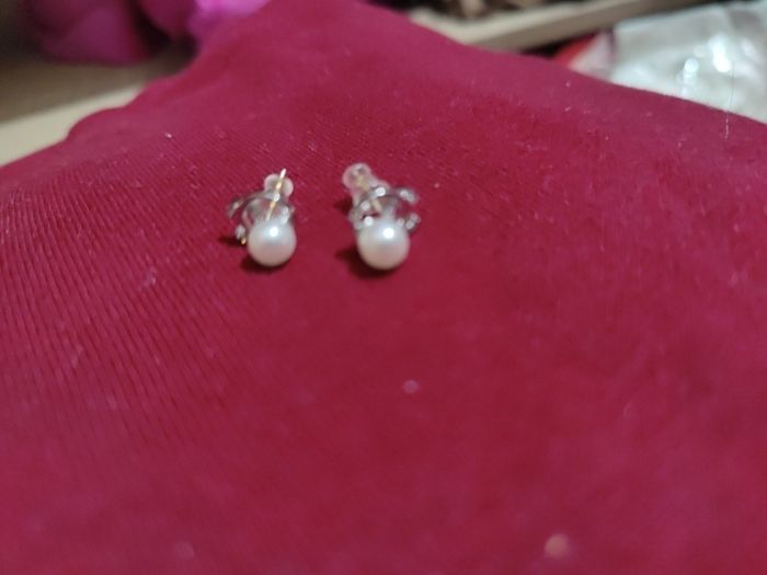 studd earrings