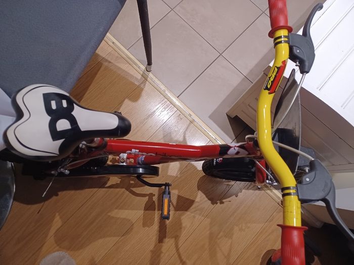 Kids bike perfect condition