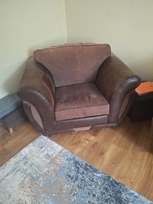 couch arm chairs