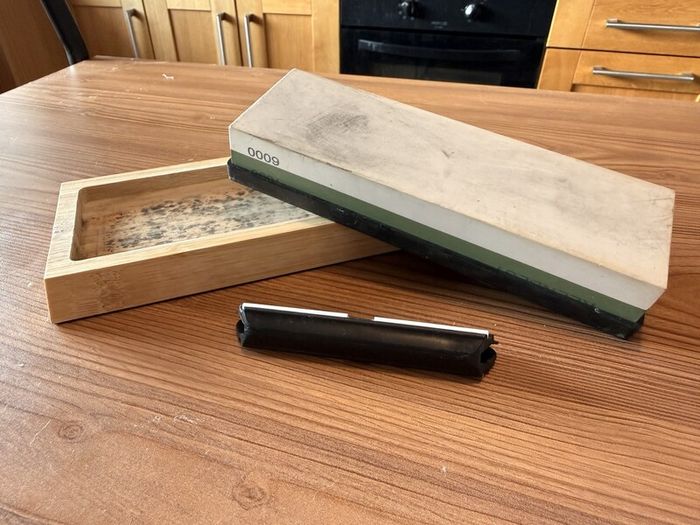 Free: Whetstone 6000 Grit with Bamboo Base and Angle Guide