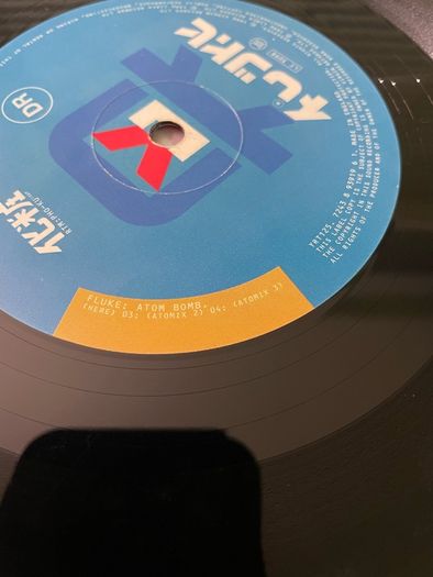 Fluke - Atom Bomb - 12" Vinyl Single - 1996 Circa Recordings YRT125
