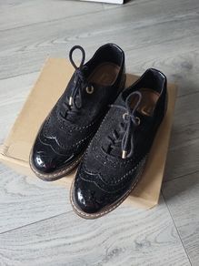 womens brogues