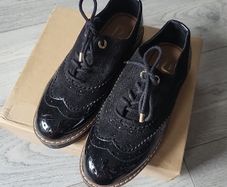 womens brogues