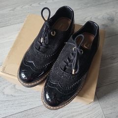 womens brogues