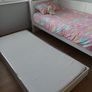 Day bed with trundle bed plus mattresses Image 4