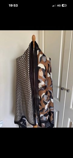 Black beige generous viscose scarf - new