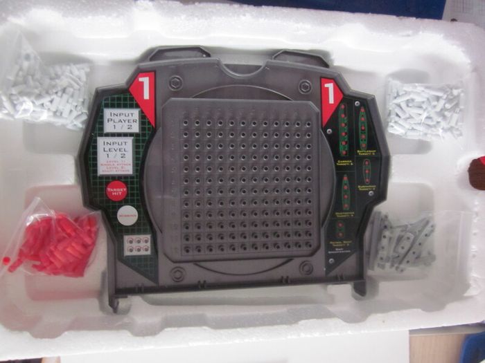 Eztec Electronic Talking Naval Battle Game 86805