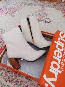 New beautiful superdry boots