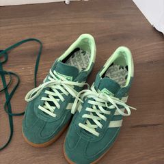 Adidas Originals Spezials gum sole trainers size 5.5 green