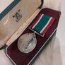 VINTAGE Women's Voluntary Service Medal Image 2