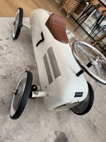 Vintage/ Retro ride on car