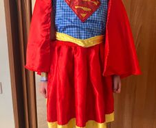 free costume age 7/8 aprox
