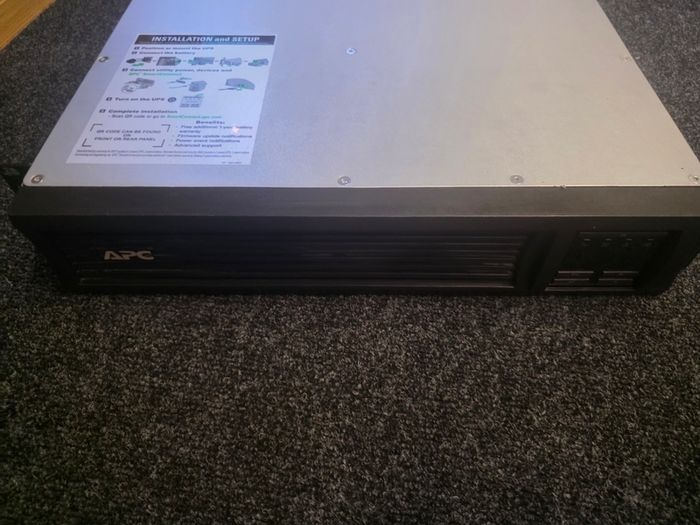 Apc Smart-ups Smt 2200va Lcd Rm With Smartconnect