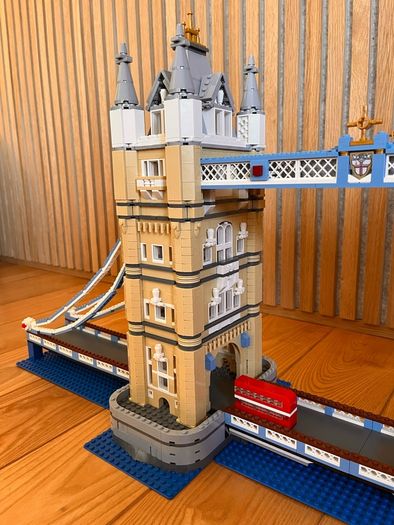 Vintage LEGO Creator Expert Tower Bridge 10214 with box and instructions